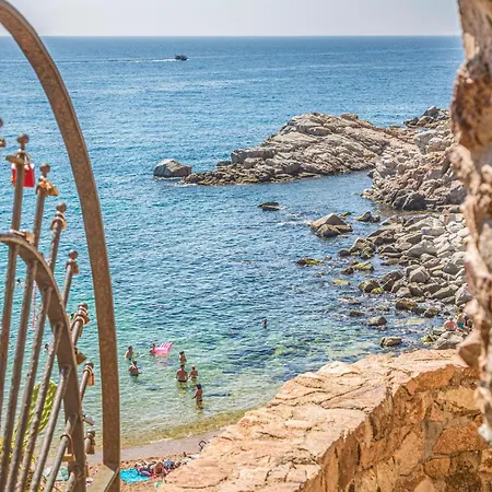 Vakantiehuis Lovely In With House Sea View *